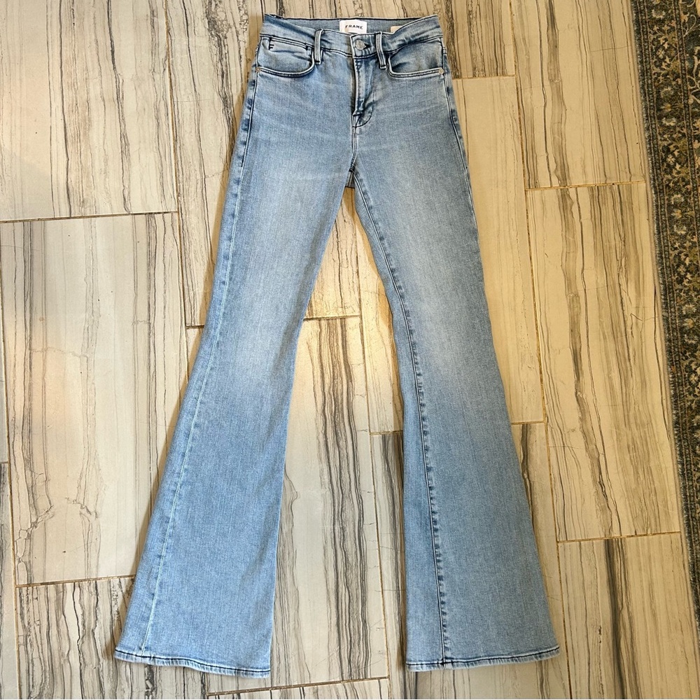 Frame Le High Flare High Rise Stretch Flare Jeans - Picture 7 of 16